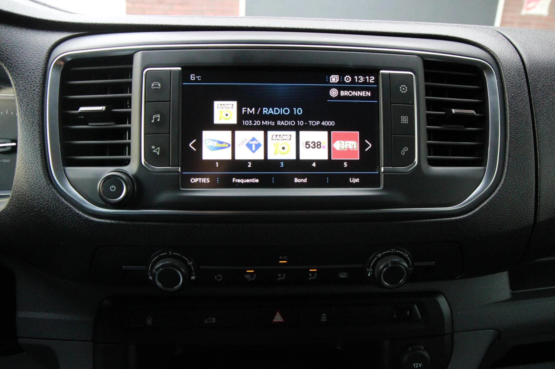 Hoofdafbeelding Peugeot Expert