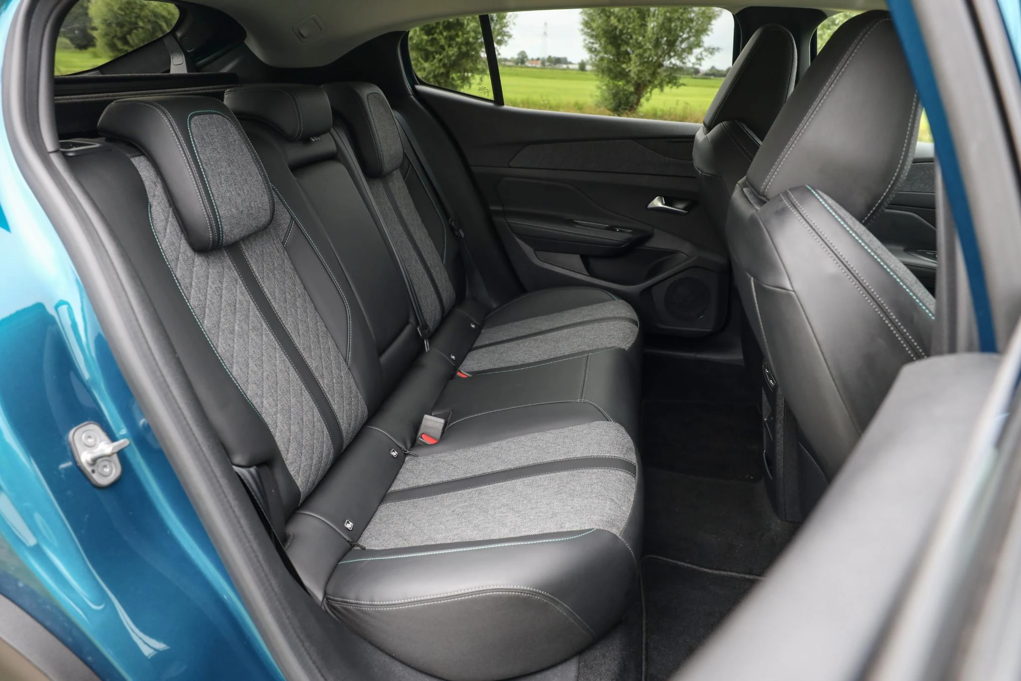 Hoofdafbeelding Peugeot 408