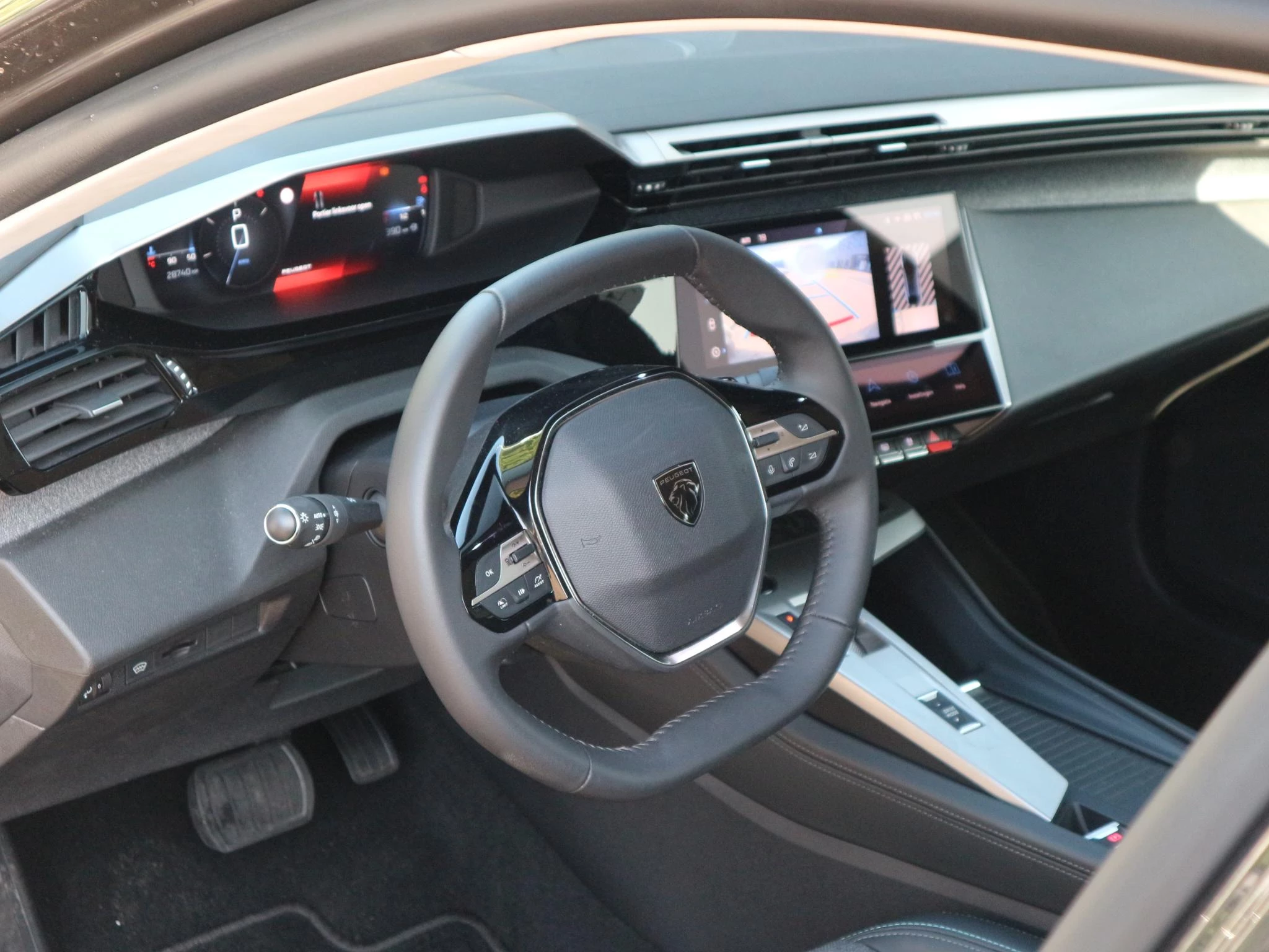 Hoofdafbeelding Peugeot 408