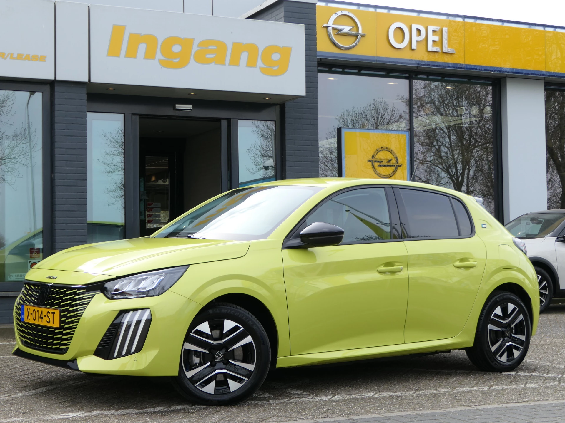Hoofdafbeelding Peugeot e-208