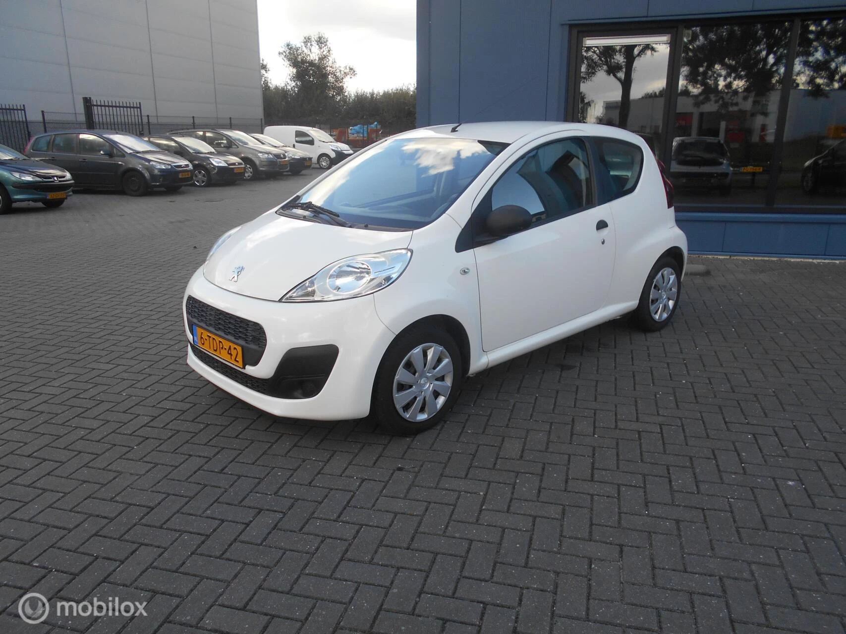 Hoofdafbeelding Peugeot 107