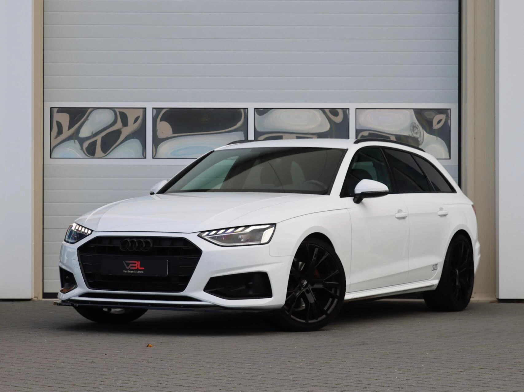 Hoofdafbeelding Audi A4