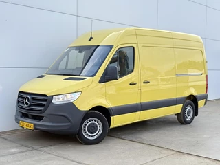 Mercedes-Benz Sprinter 319 3.0 CDI 6 Cilinder Automaat L2H2 Dubbele Schuifdeur 3.5t Trekhaak Cruise Control Climate Control Camera Navigatie Lucht Geveerde Stoel
