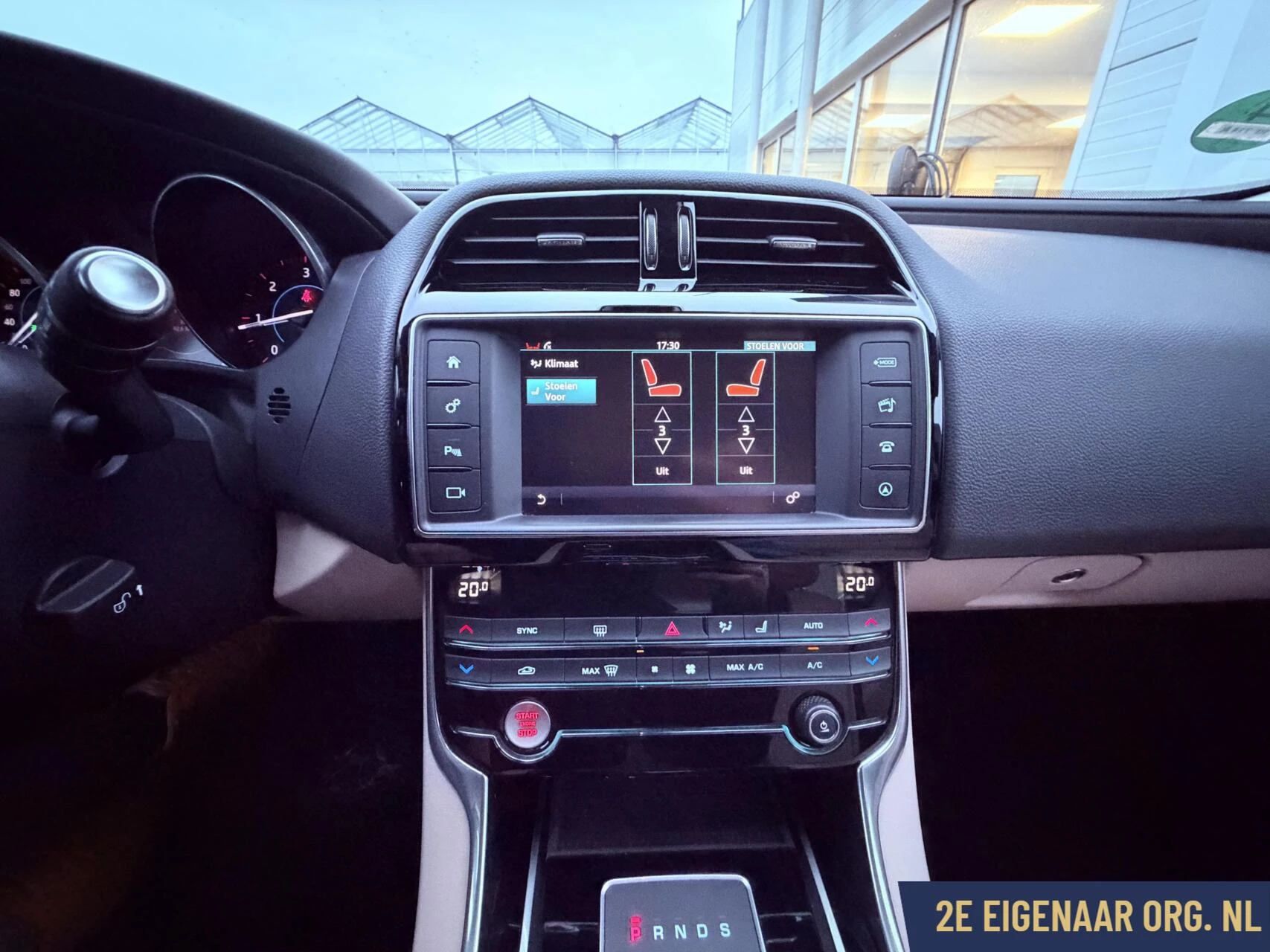 Hoofdafbeelding Jaguar XE