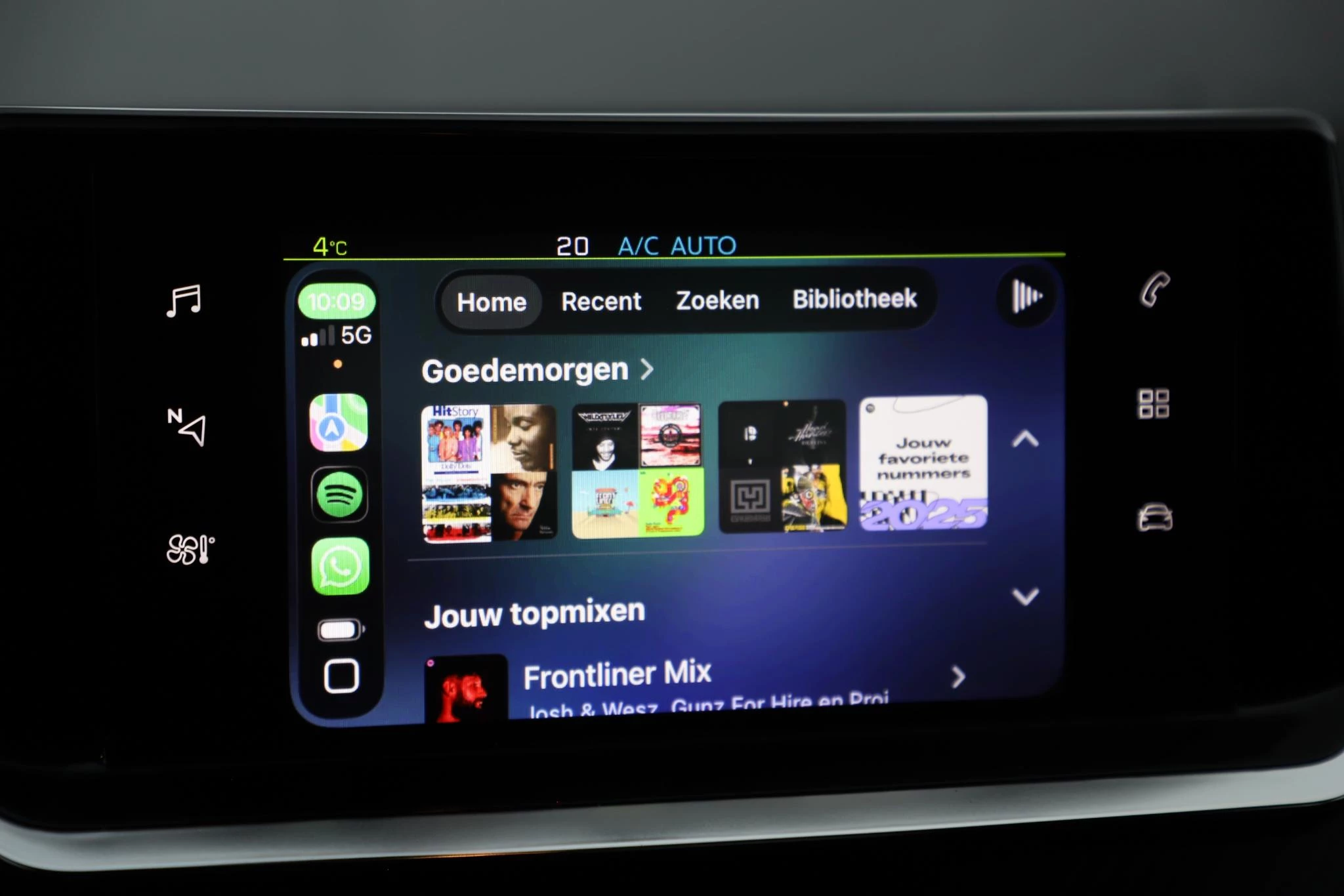 Hoofdafbeelding Peugeot e-208