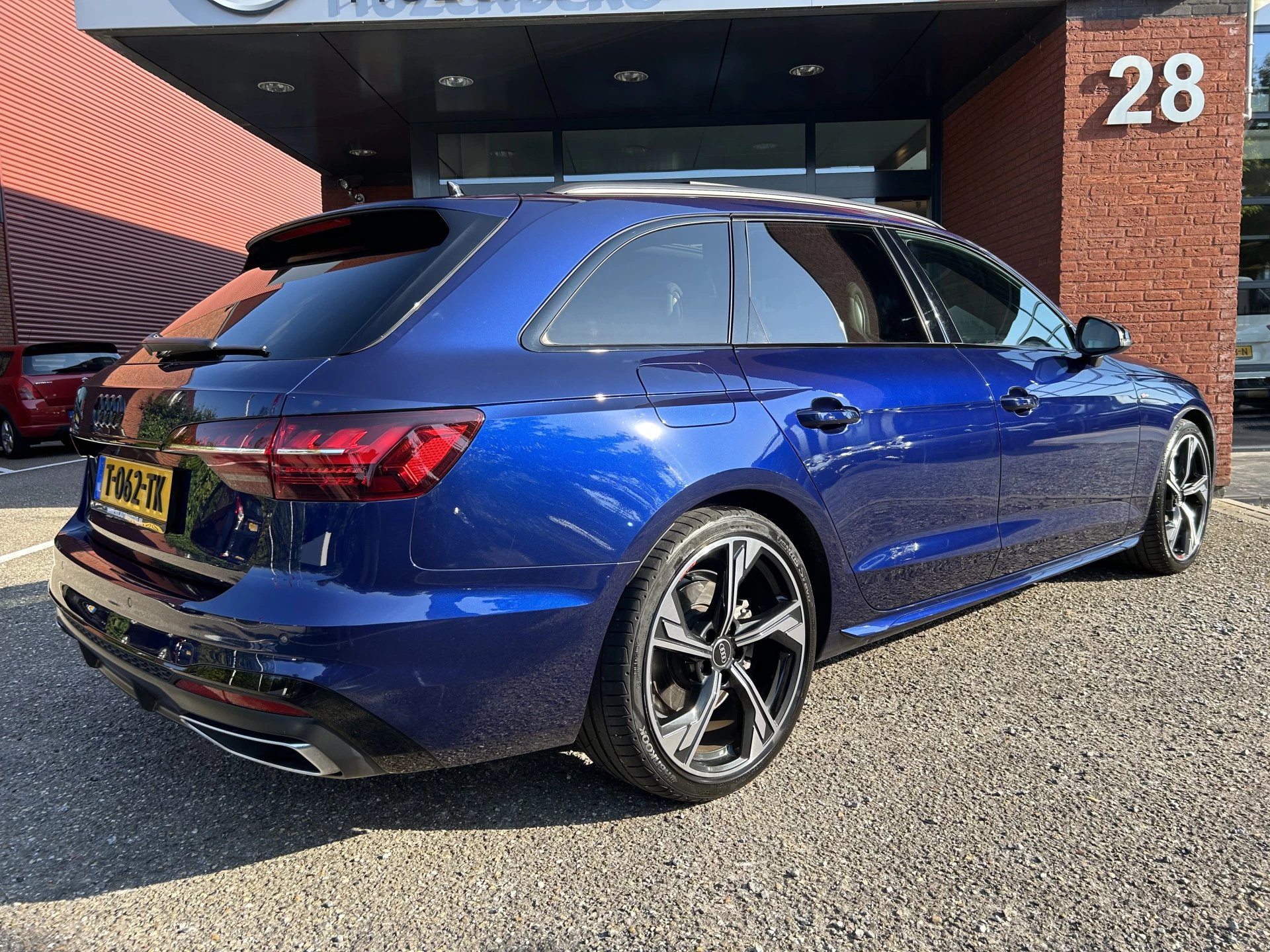 Hoofdafbeelding Audi A4