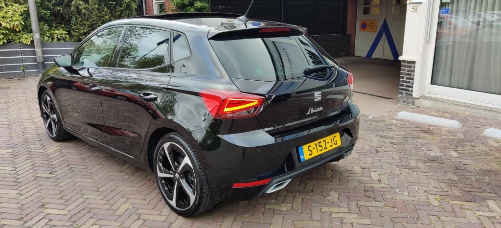 Hoofdafbeelding SEAT Ibiza