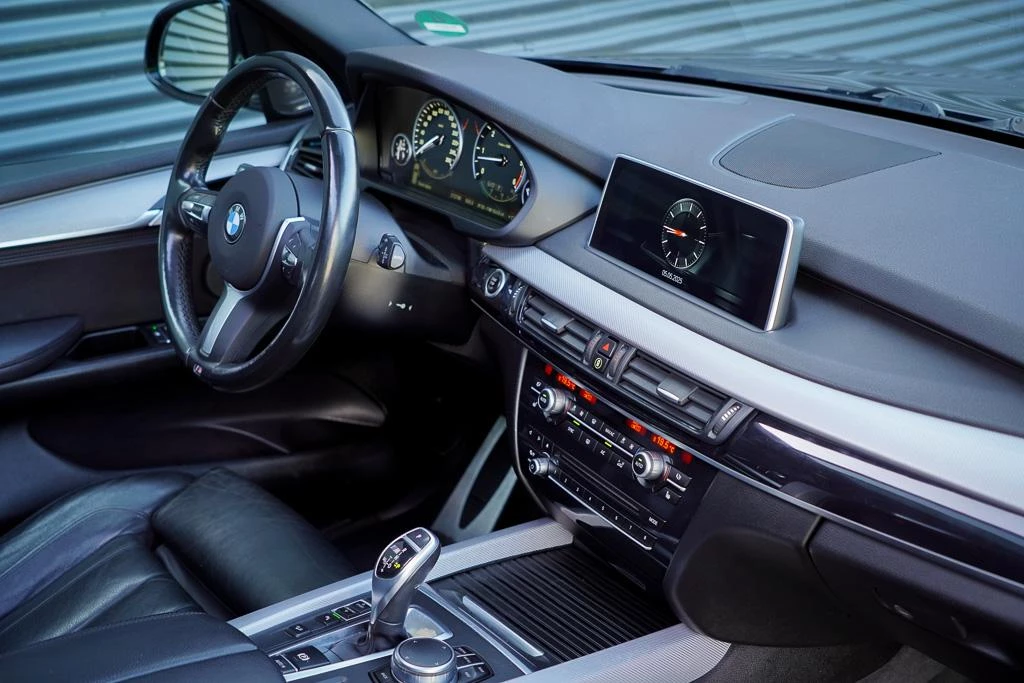 Hoofdafbeelding BMW X5