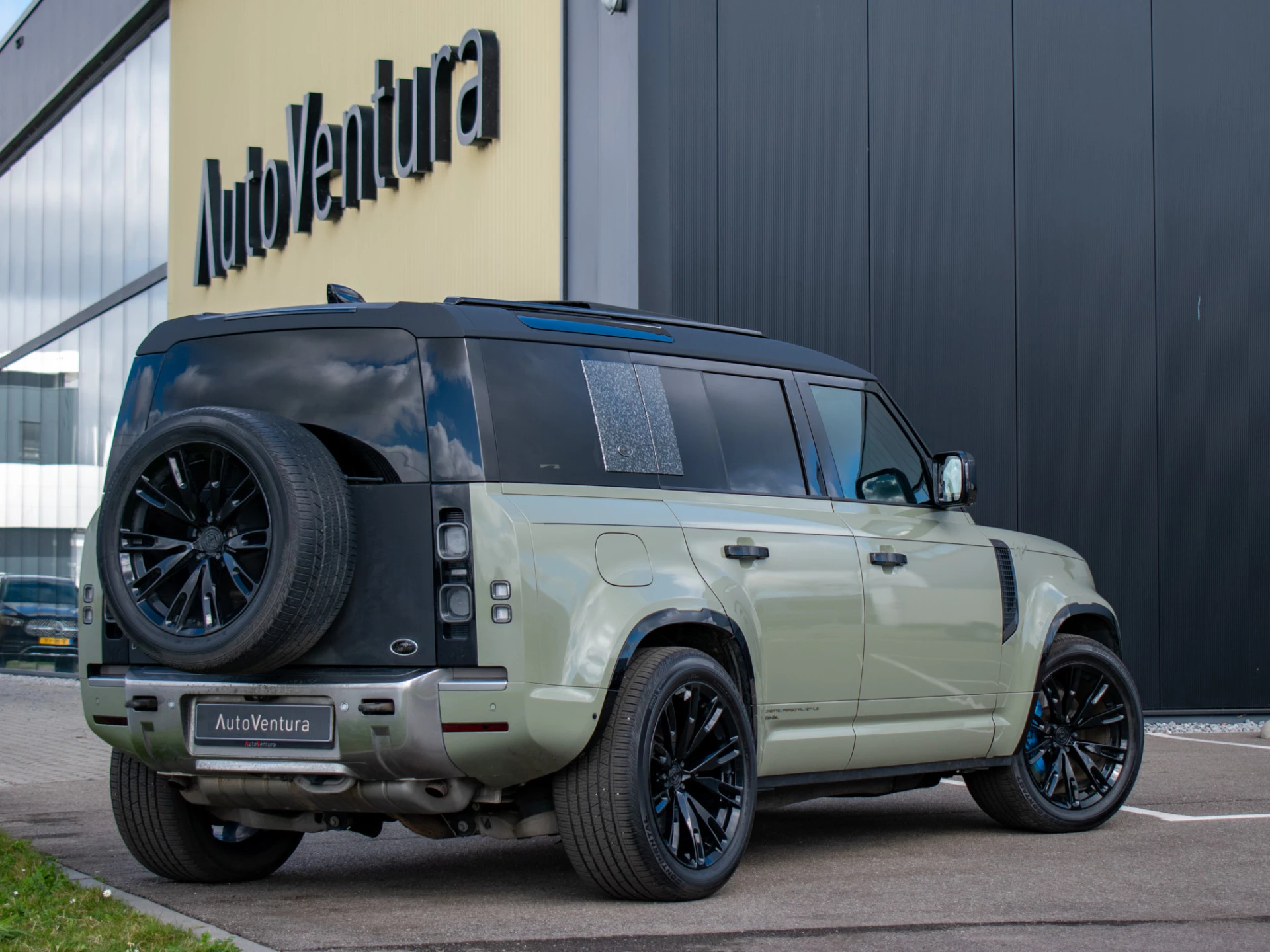 Hoofdafbeelding Land Rover Defender