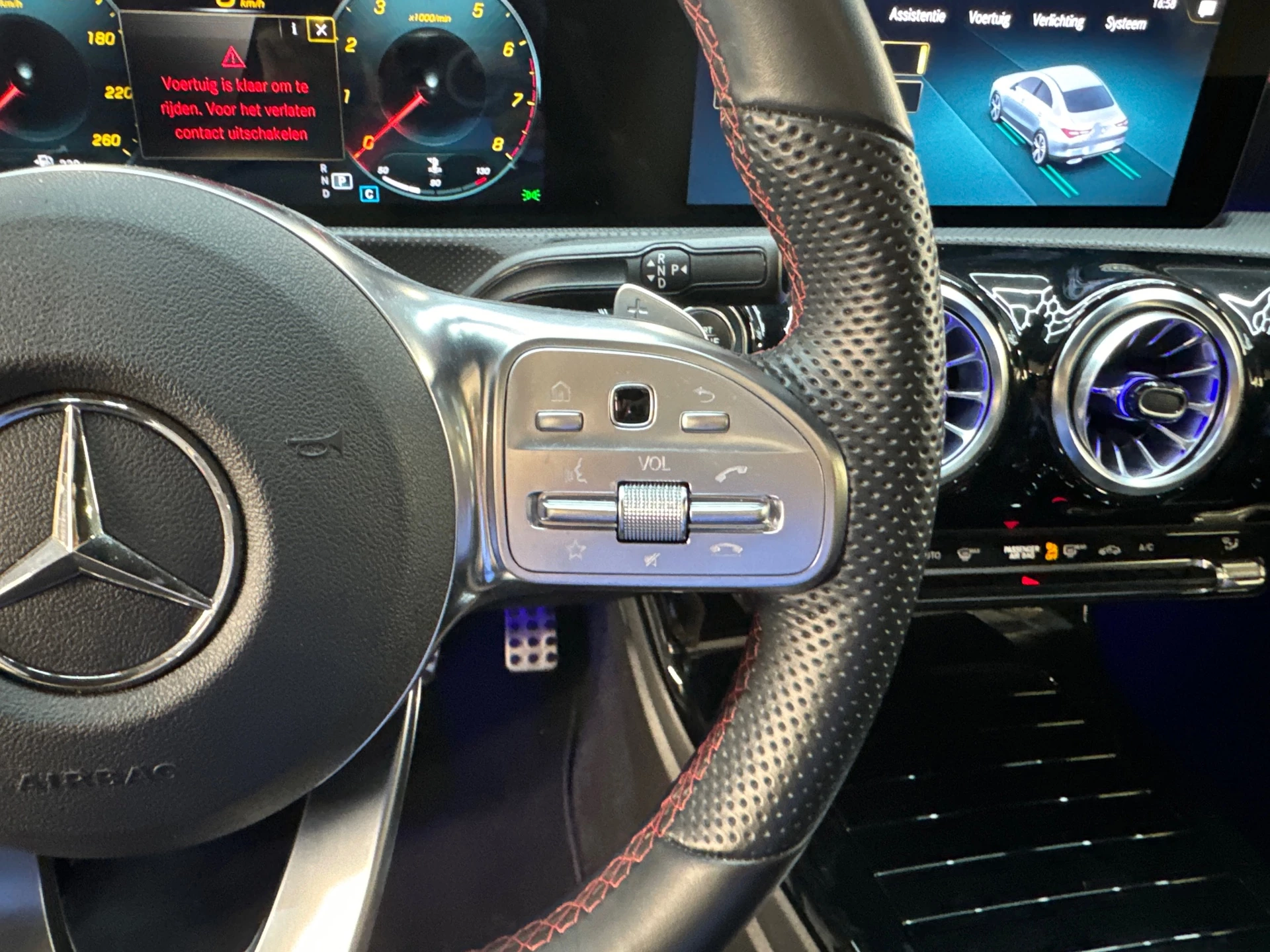Hoofdafbeelding Mercedes-Benz CLA