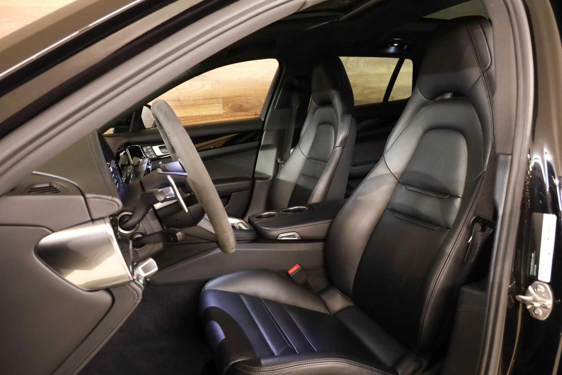 Hoofdafbeelding Porsche Panamera