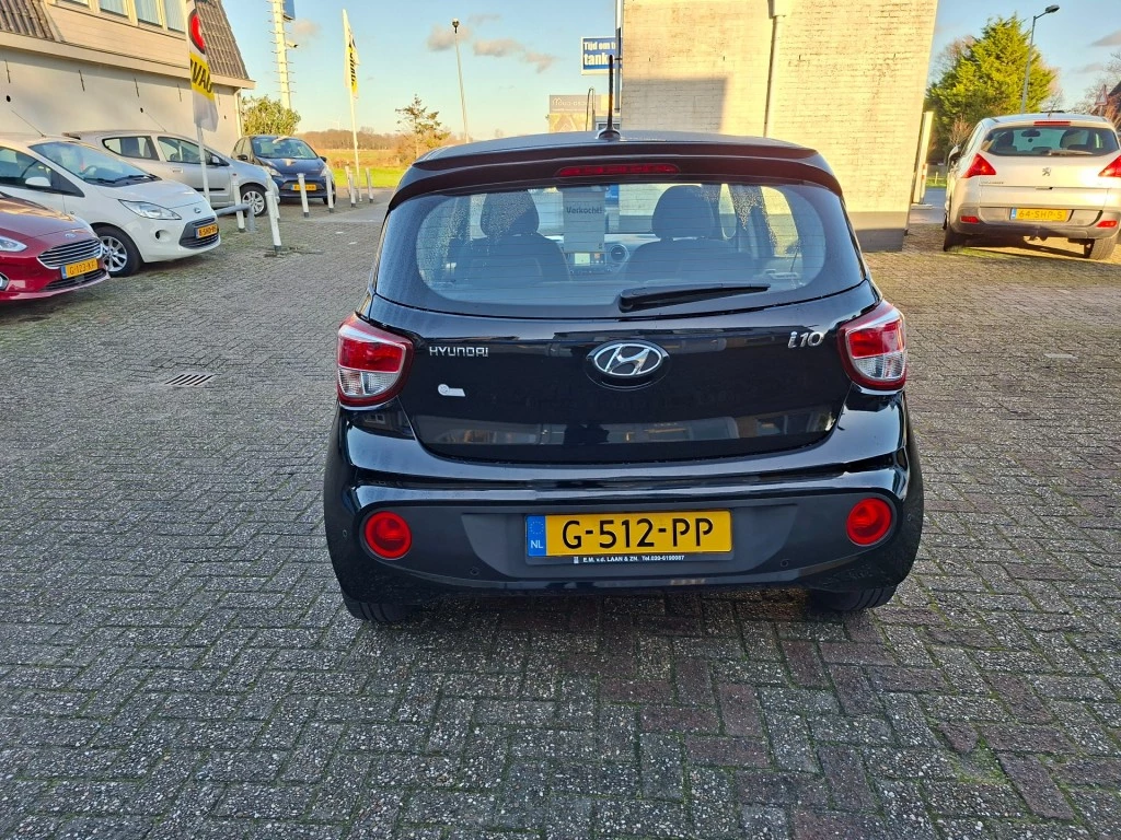 Hoofdafbeelding Hyundai i10