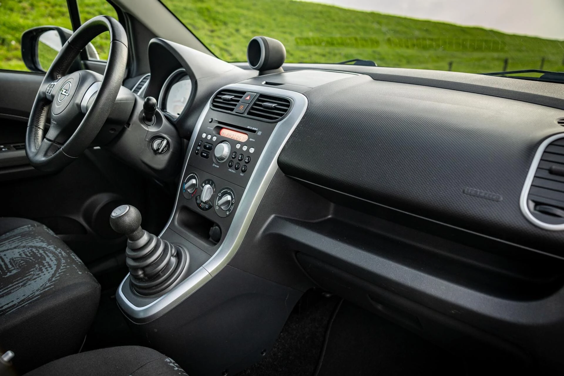 Hoofdafbeelding Opel Agila