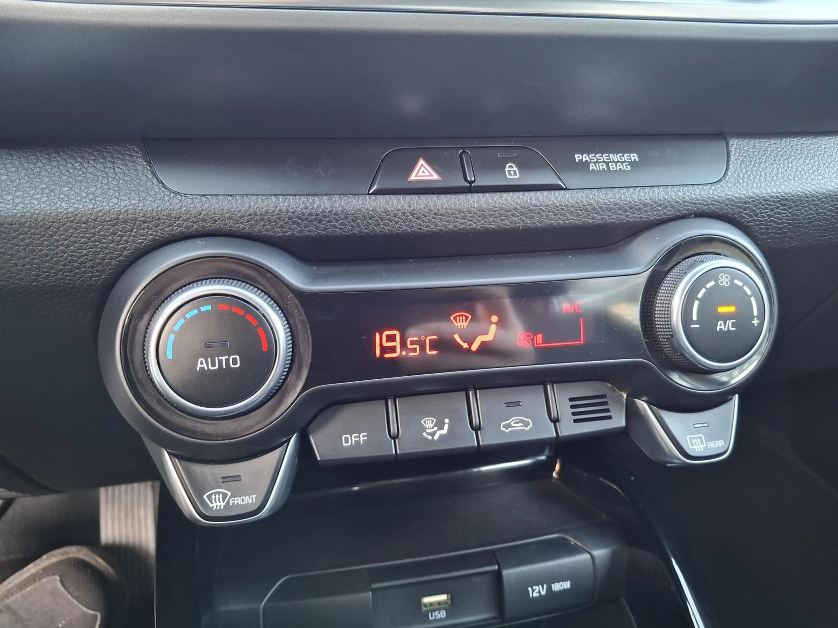 Hoofdafbeelding Kia Stonic