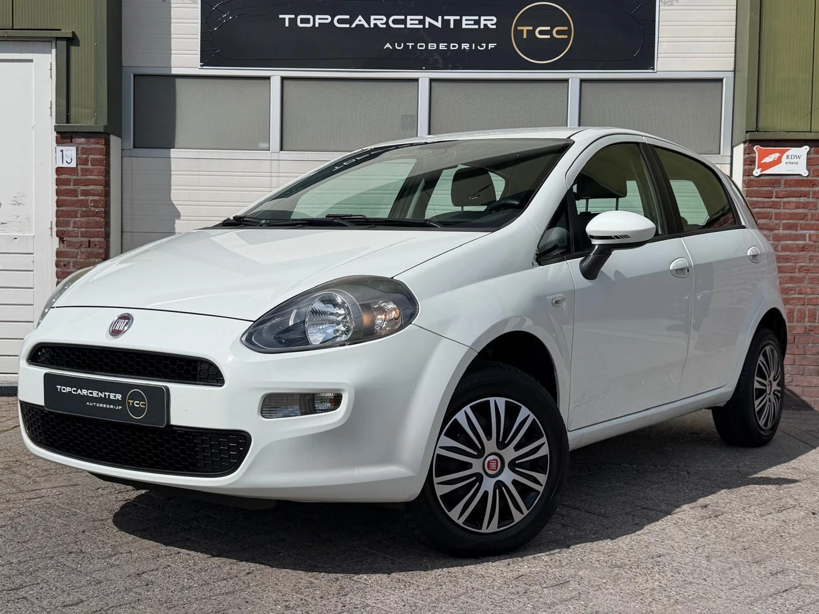 Hoofdafbeelding Fiat Punto