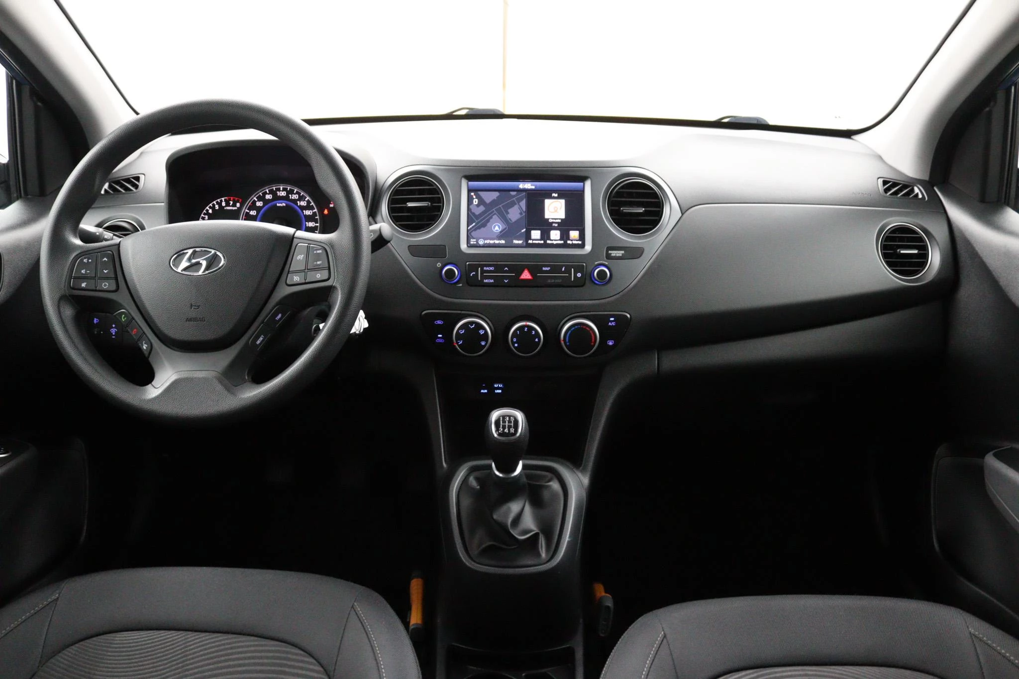 Hoofdafbeelding Hyundai i10