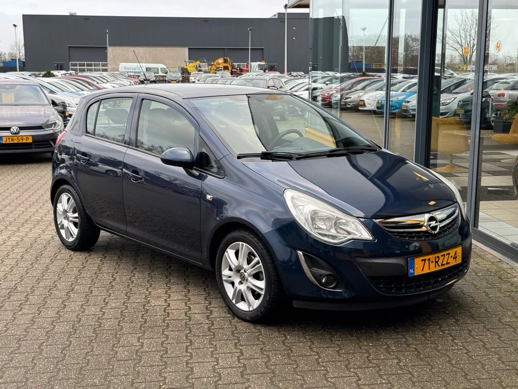 Hoofdafbeelding Opel Corsa
