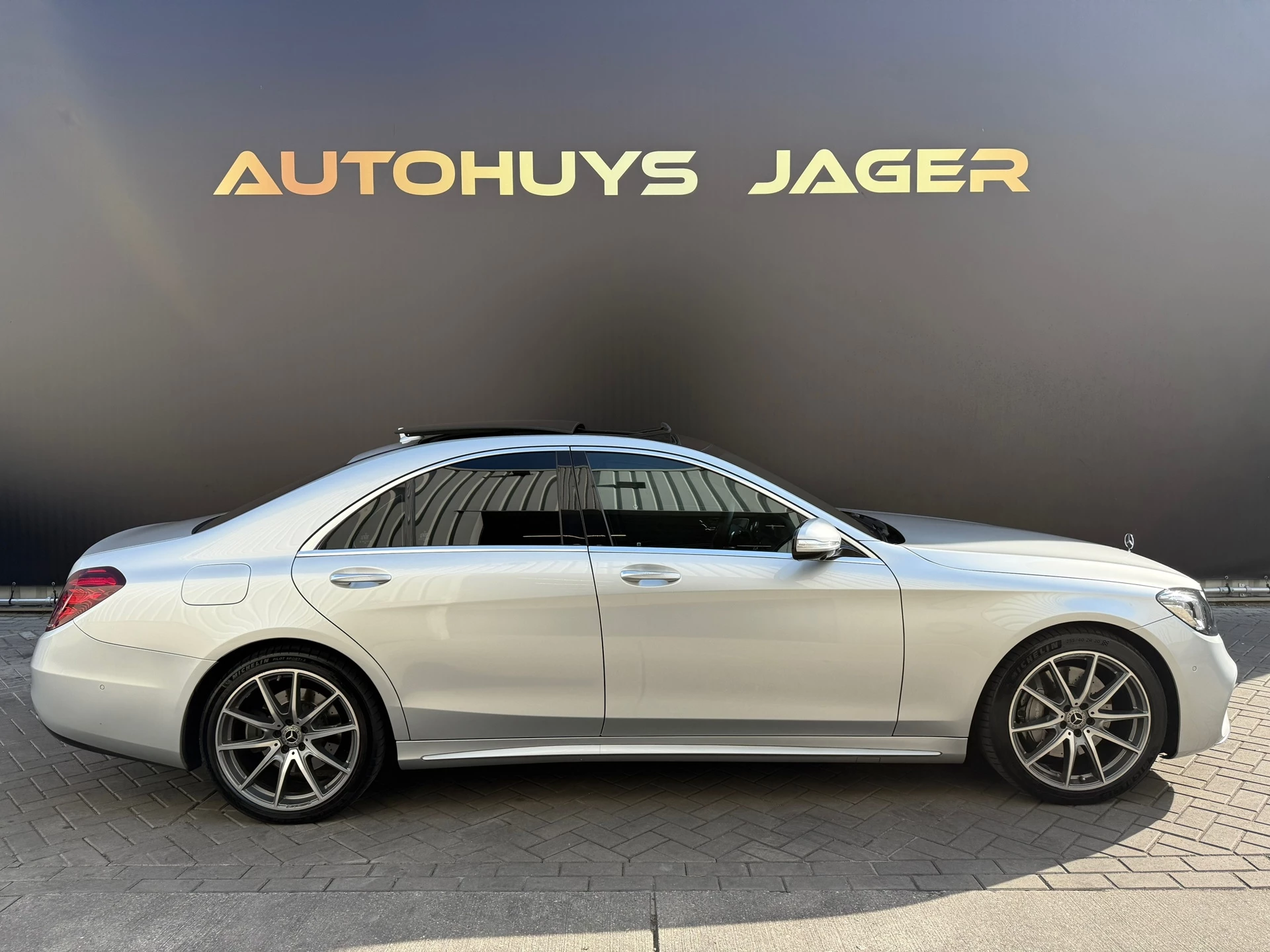 Hoofdafbeelding Mercedes-Benz S-Klasse