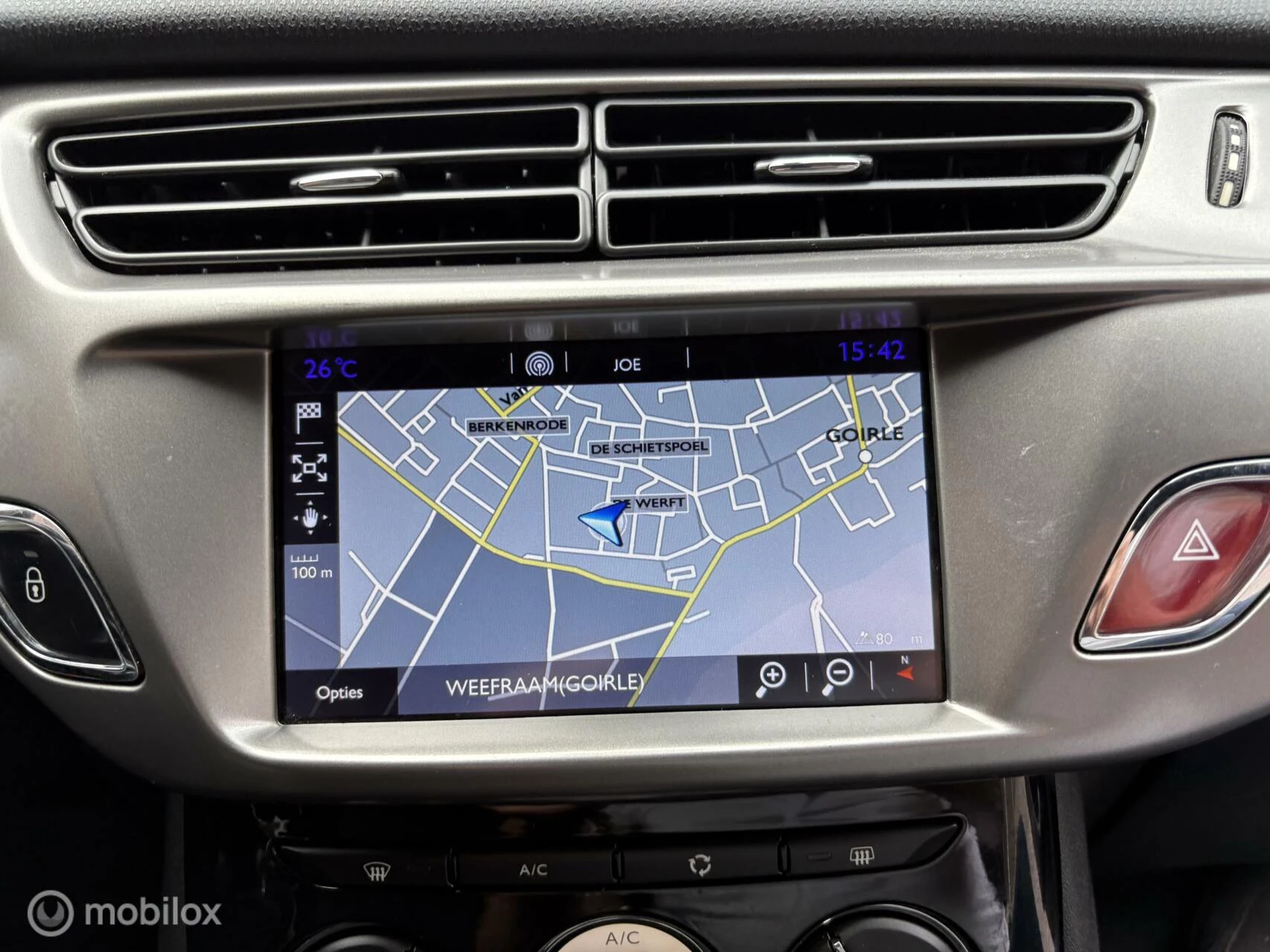 Hoofdafbeelding DS DS 3