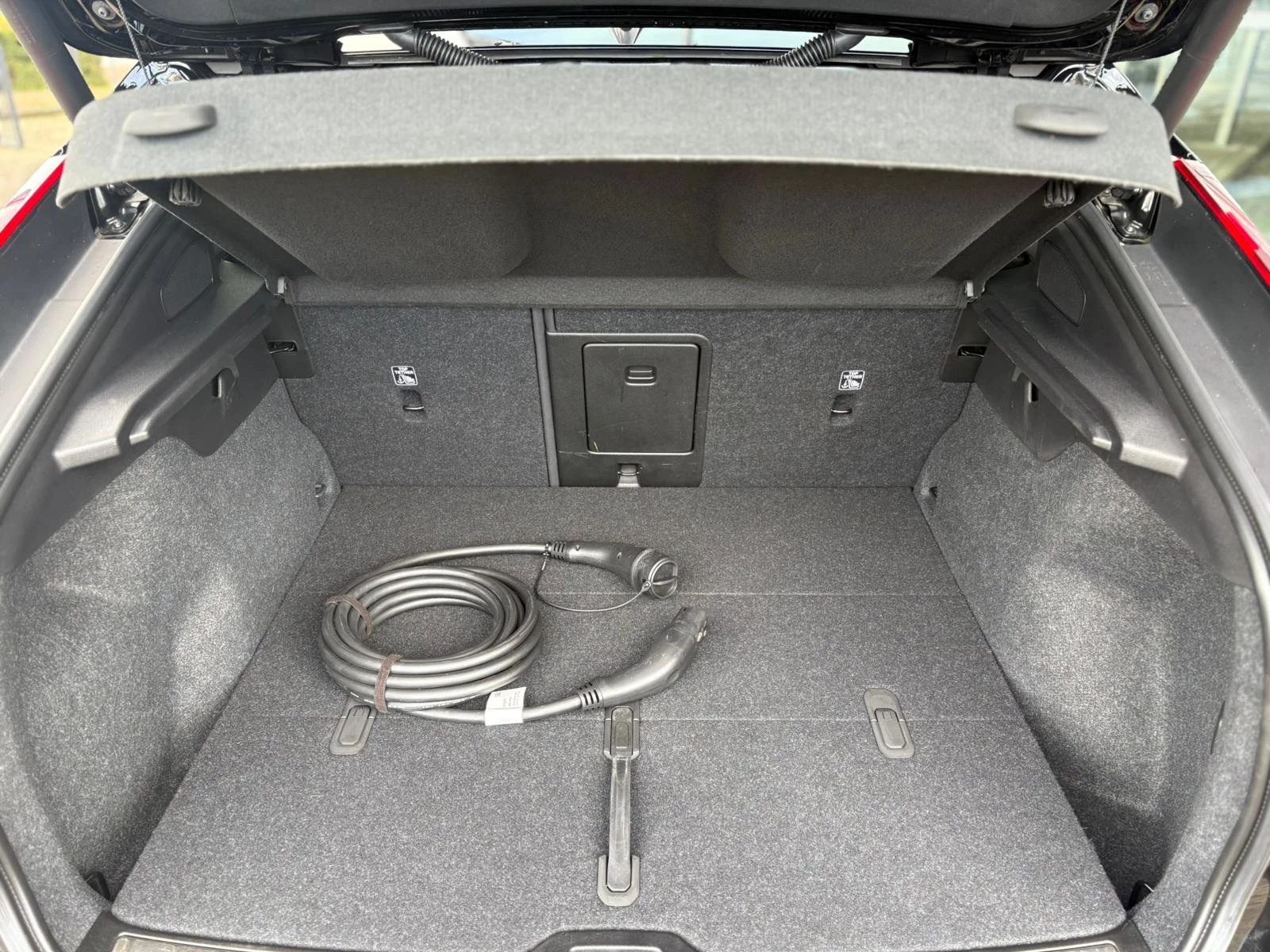 Hoofdafbeelding Volvo C40