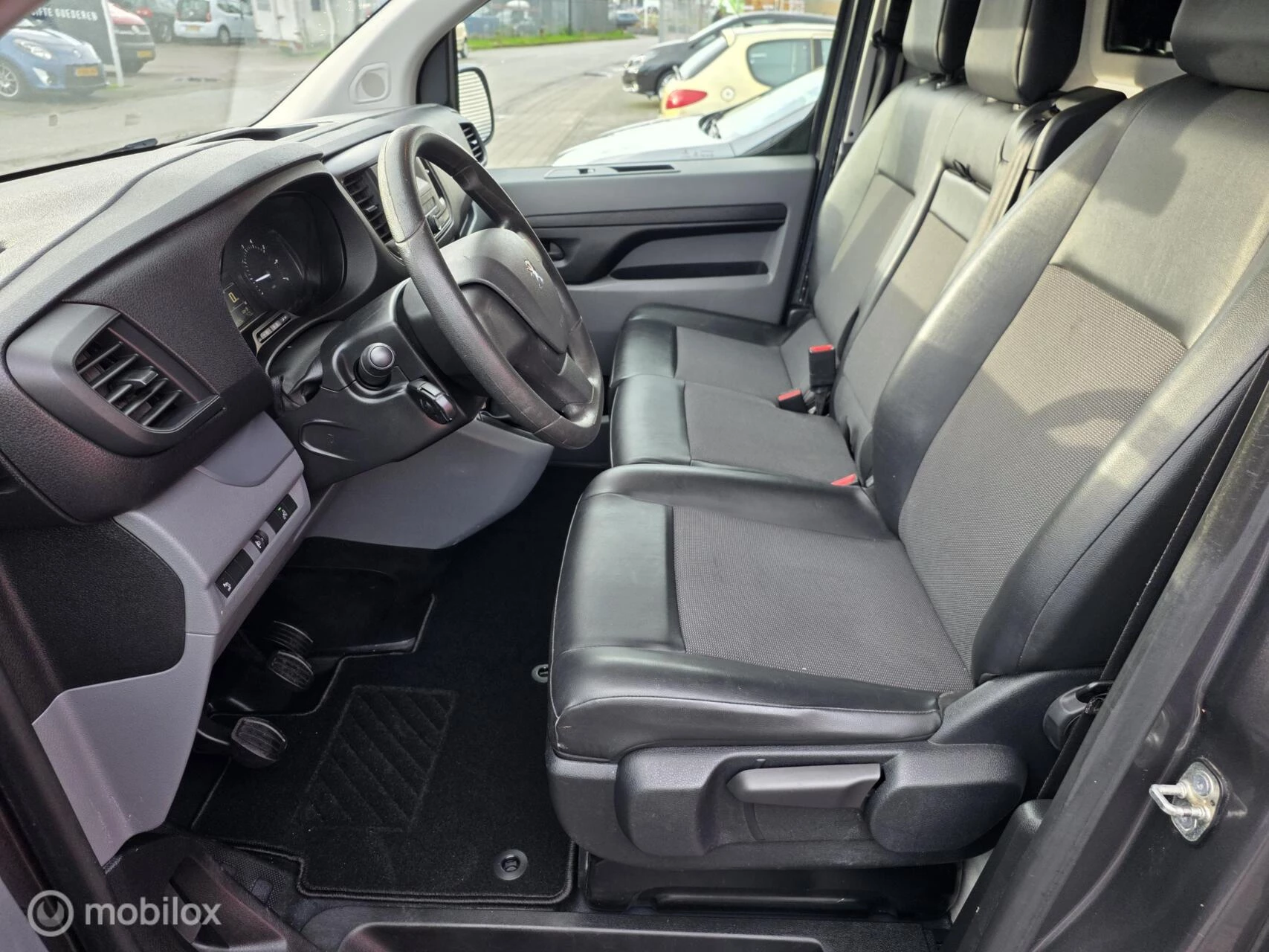 Hoofdafbeelding Peugeot Expert