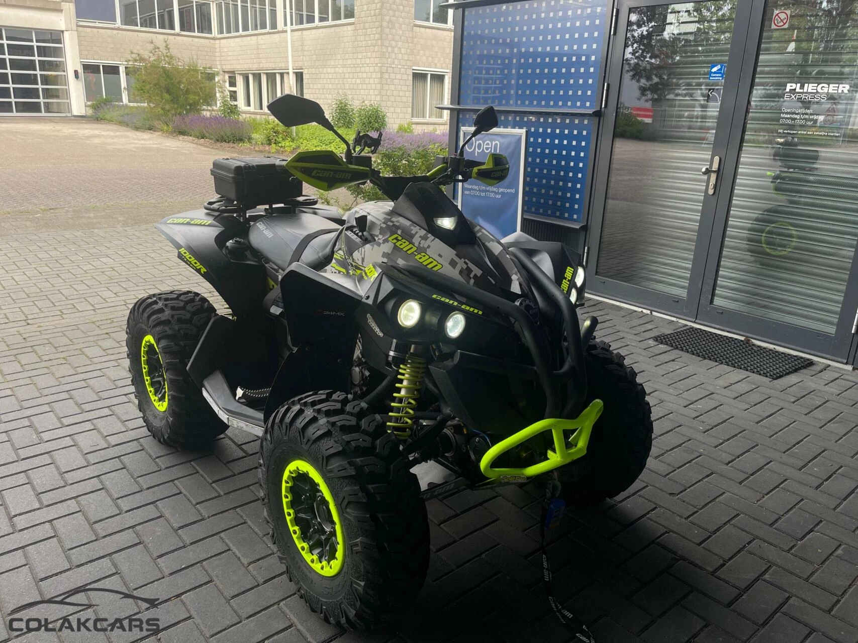 Hoofdafbeelding Can-Am RENEGADE