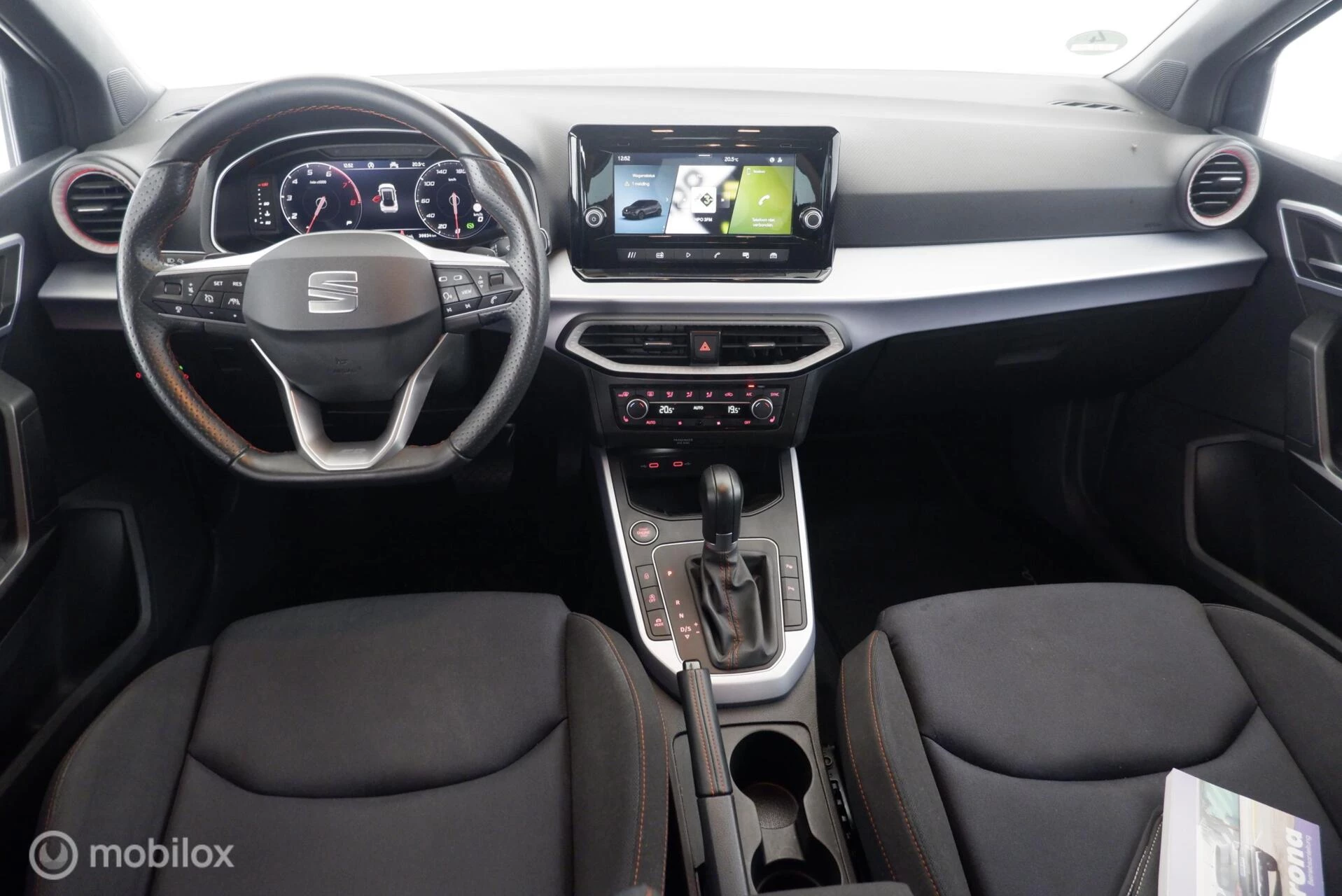 Hoofdafbeelding SEAT Arona