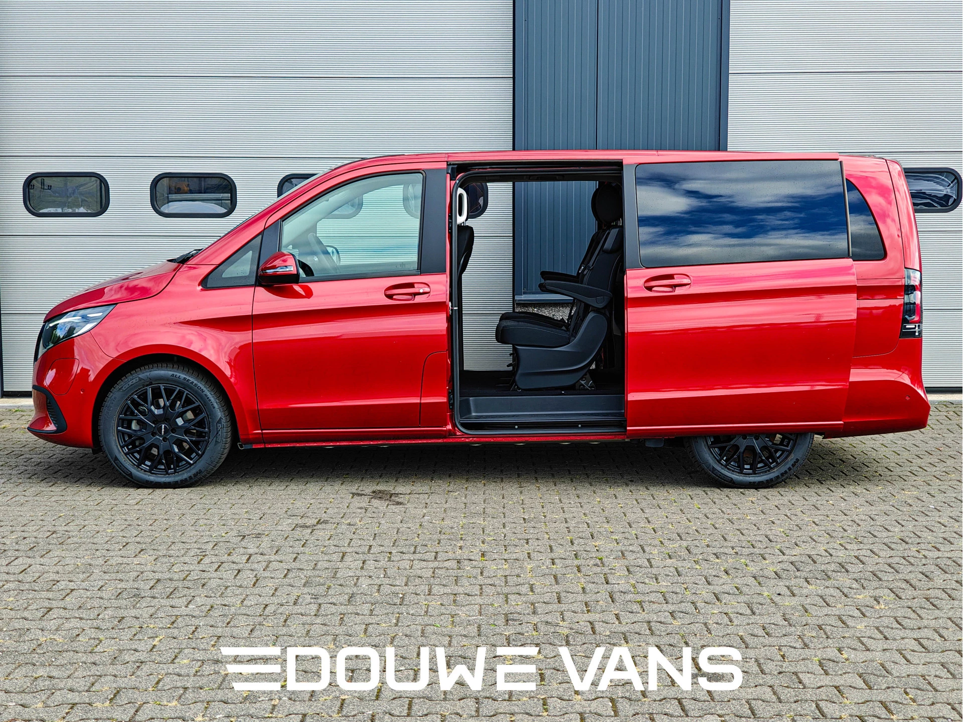 Hoofdafbeelding Mercedes-Benz EQV