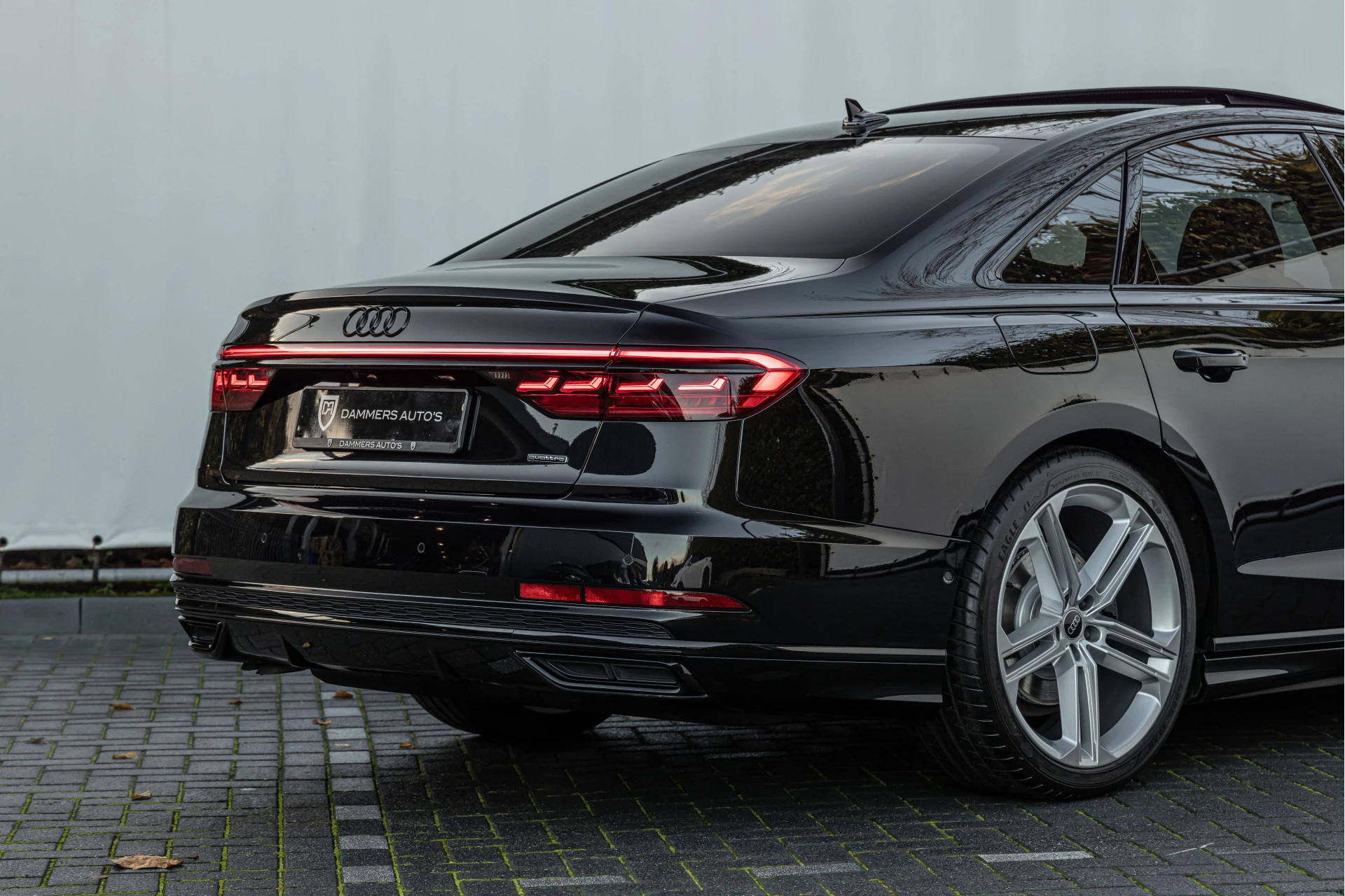 Hoofdafbeelding Audi A8