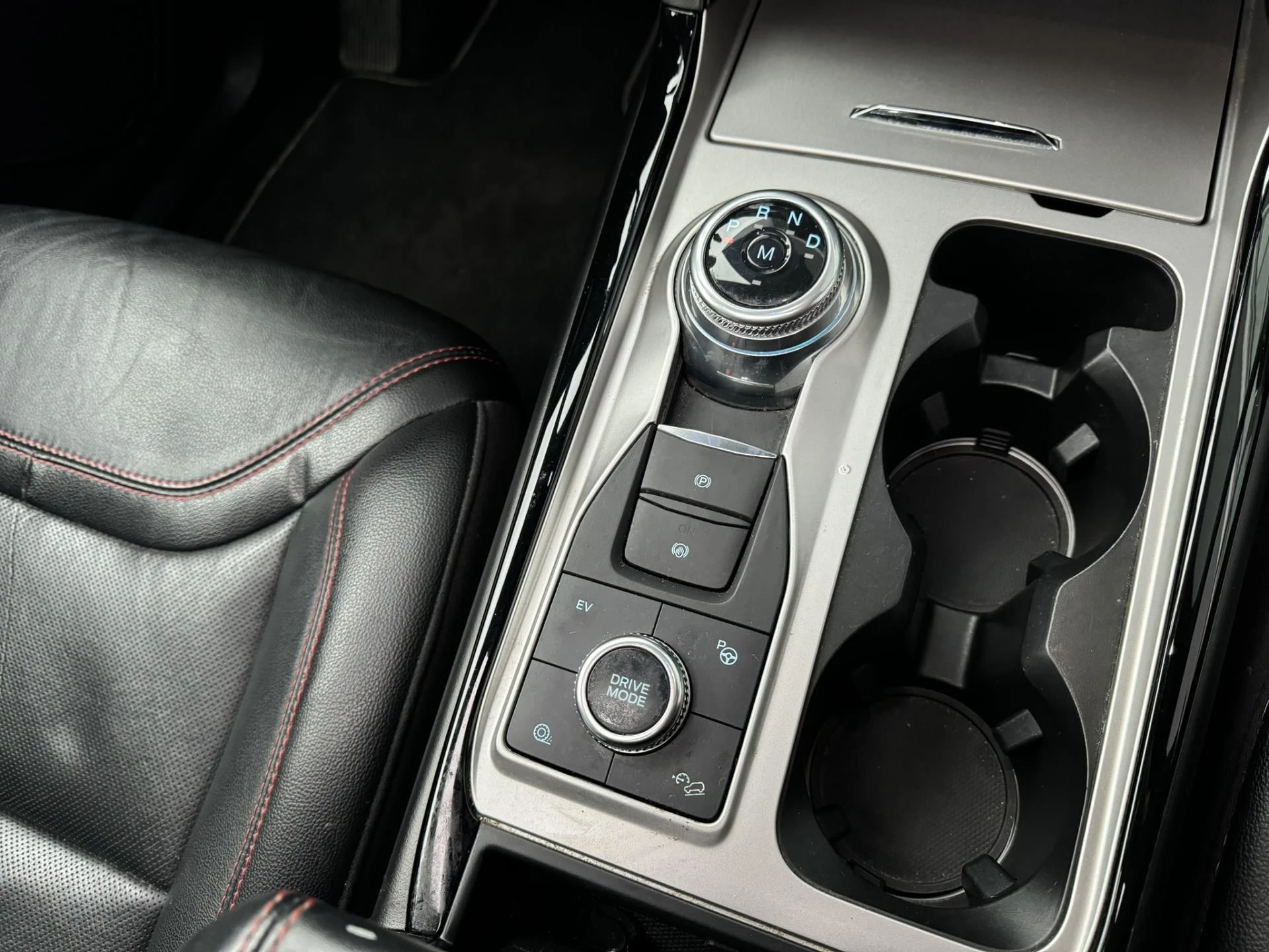 Hoofdafbeelding Ford Explorer