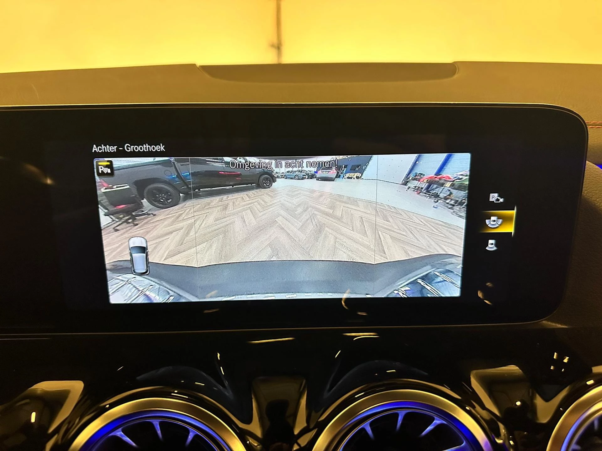 Hoofdafbeelding Mercedes-Benz EQA