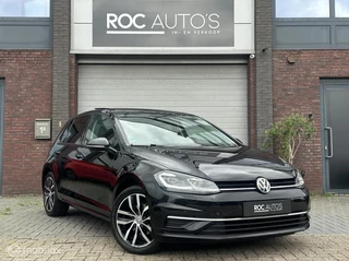 Volkswagen Golf 1.6 TDI Highline Business R | Pano | DSG