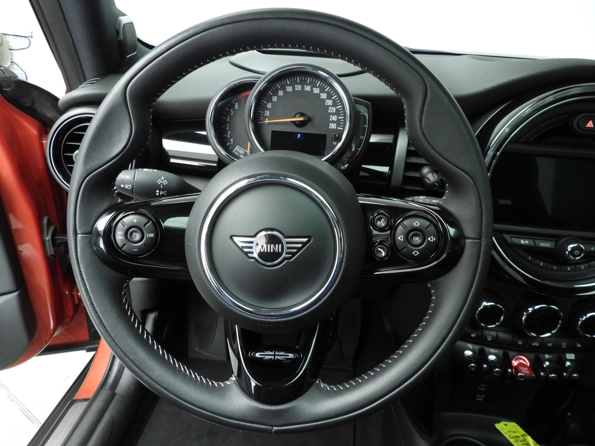 Hoofdafbeelding MINI 5-deurs