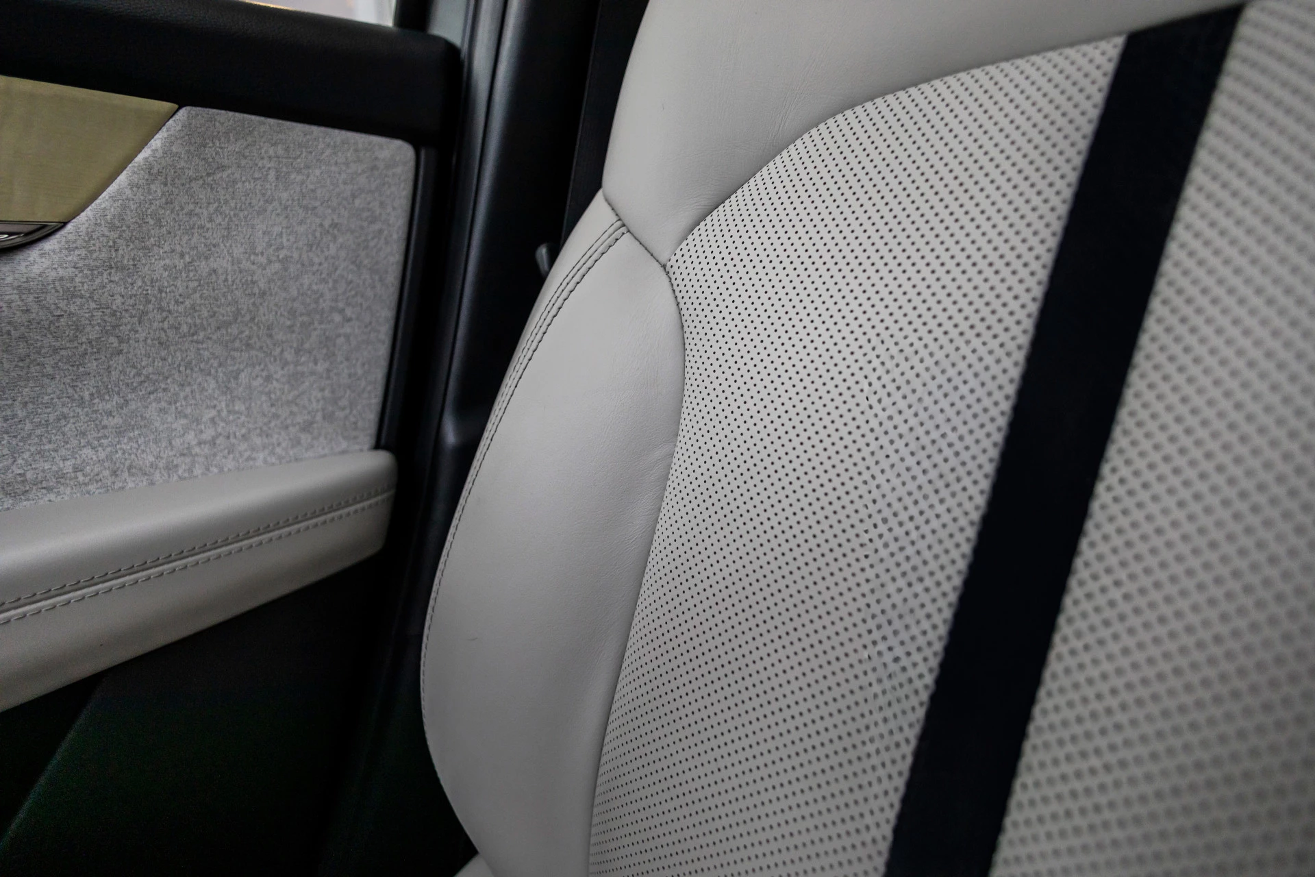 Hoofdafbeelding Mazda CX-60