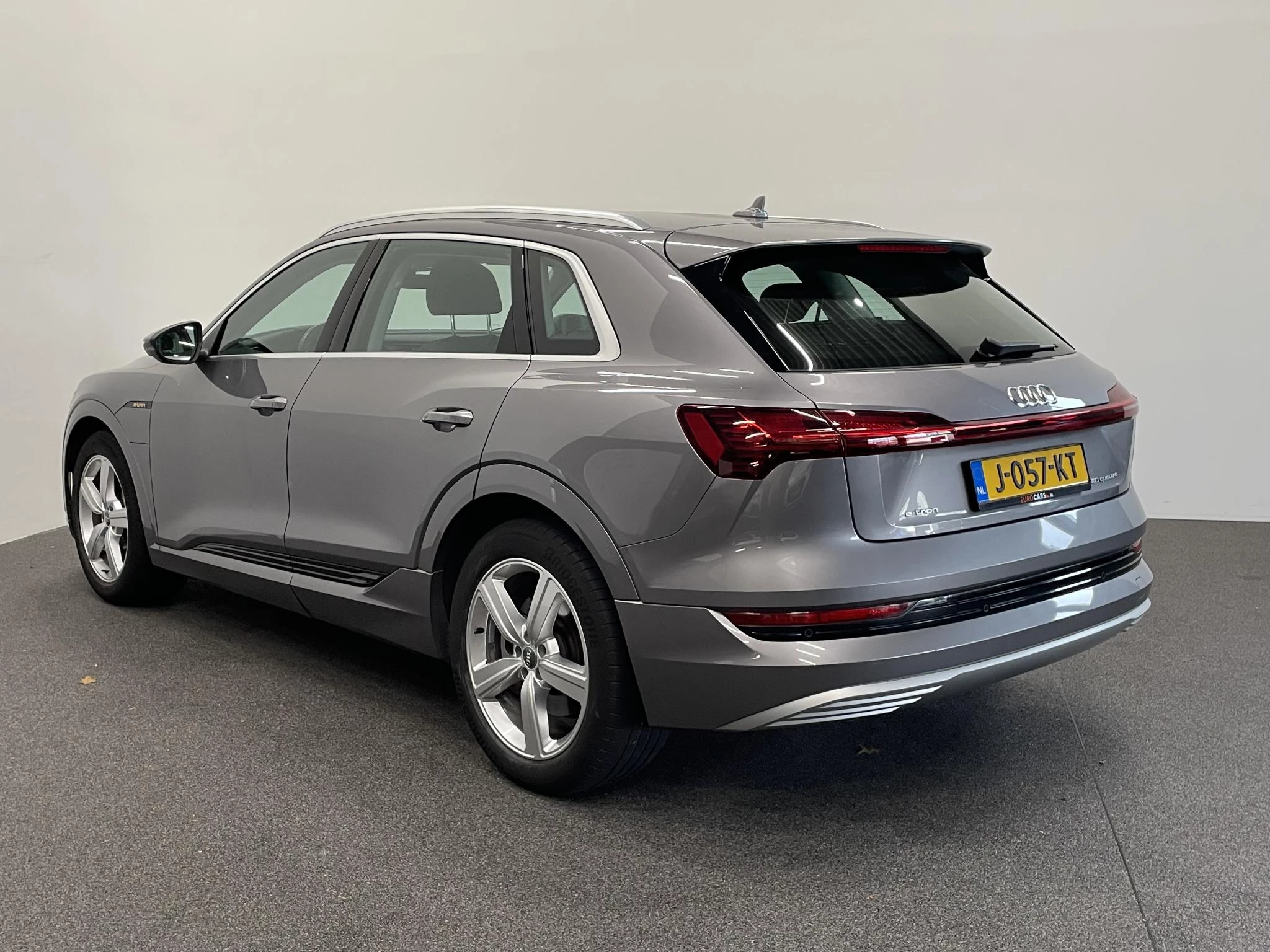 Hoofdafbeelding Audi e-tron