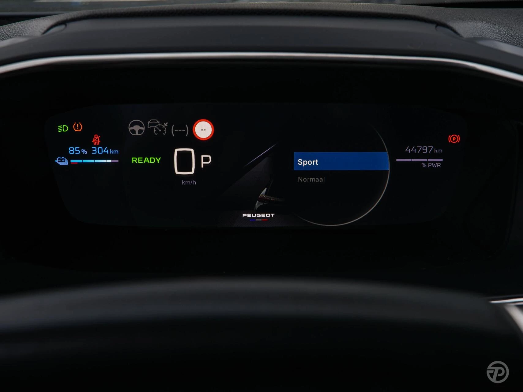 Hoofdafbeelding Peugeot e-2008