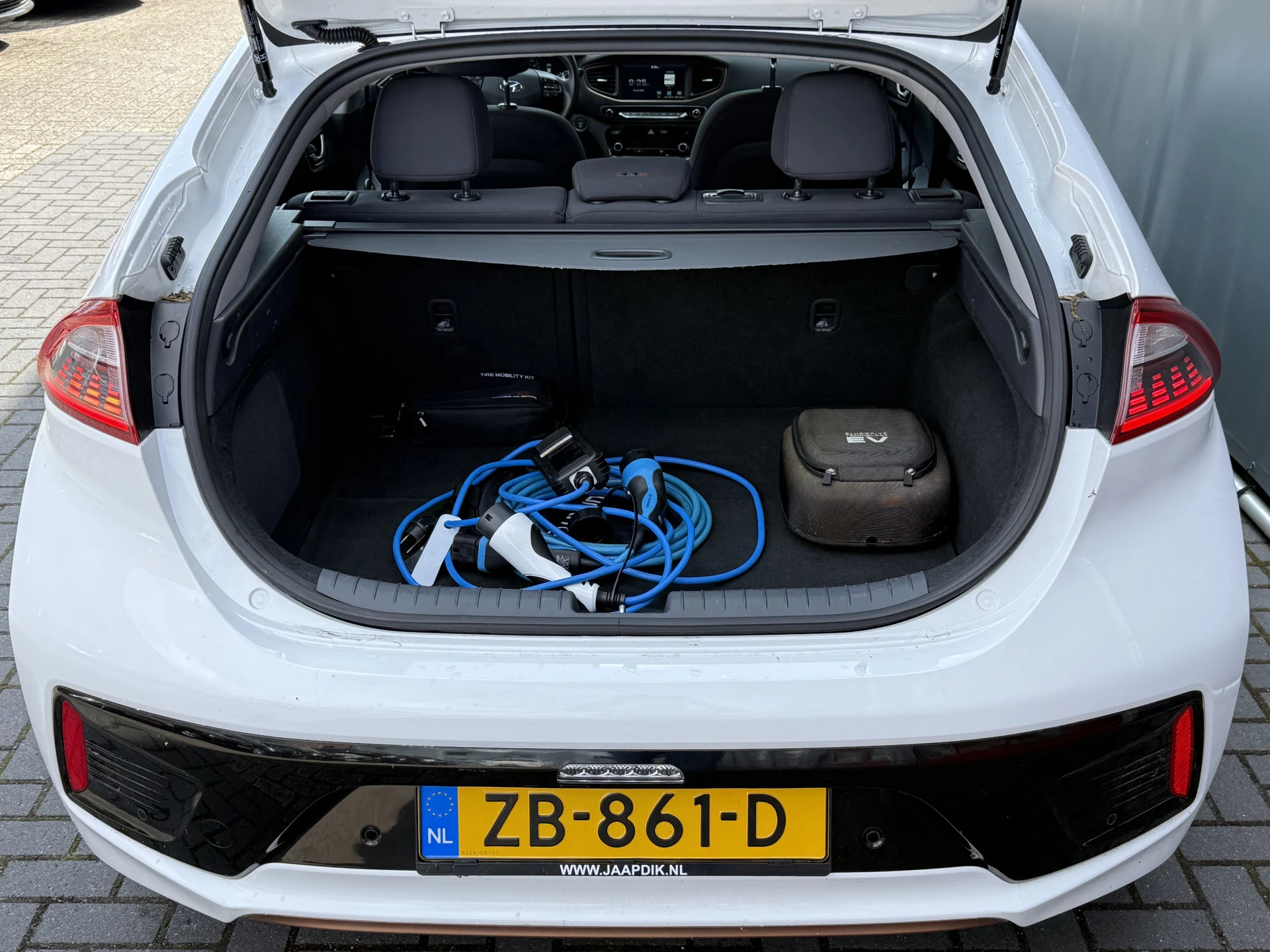 Hoofdafbeelding Hyundai IONIQ