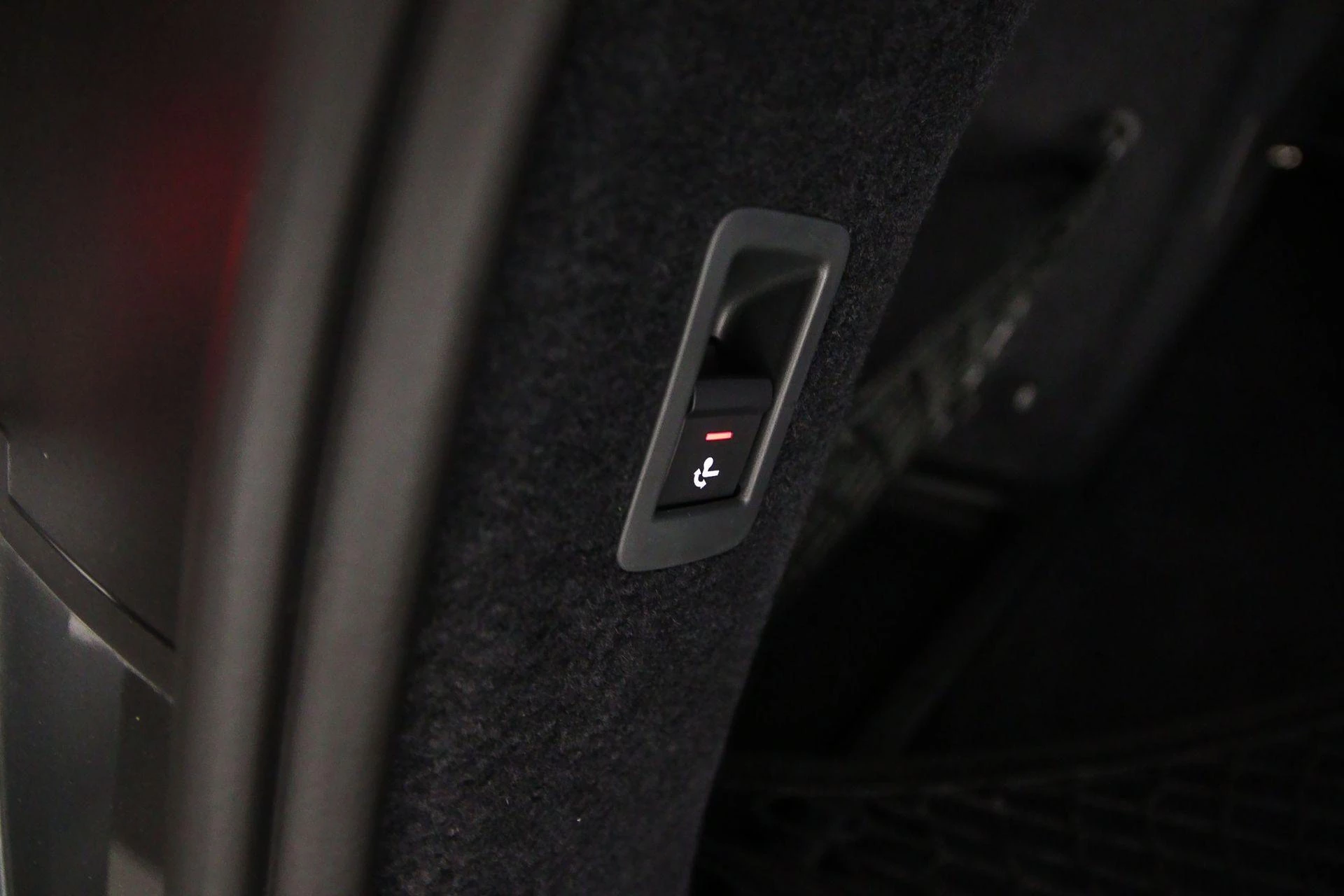 Hoofdafbeelding Audi A6 Avant e-tron