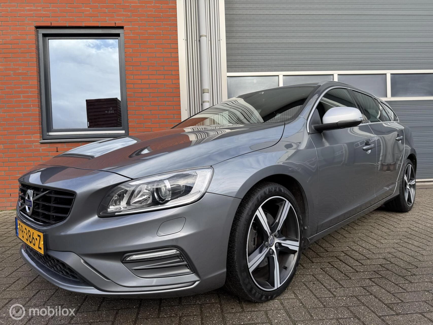 Hoofdafbeelding Volvo V60