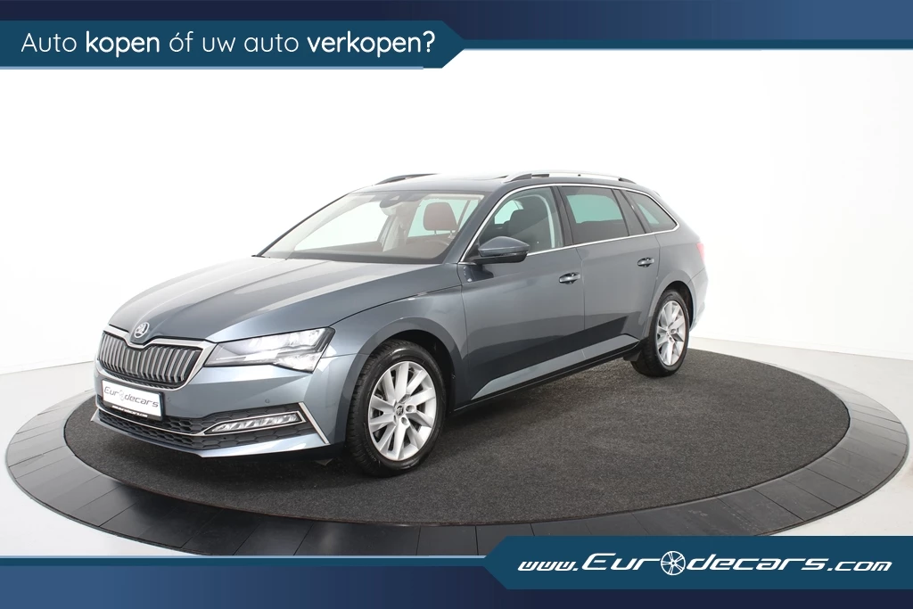 Hoofdafbeelding Škoda Superb