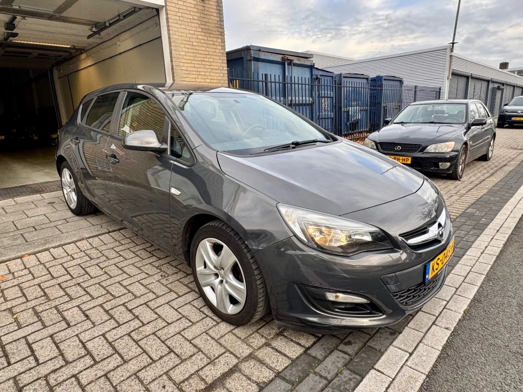 Hoofdafbeelding Opel Astra