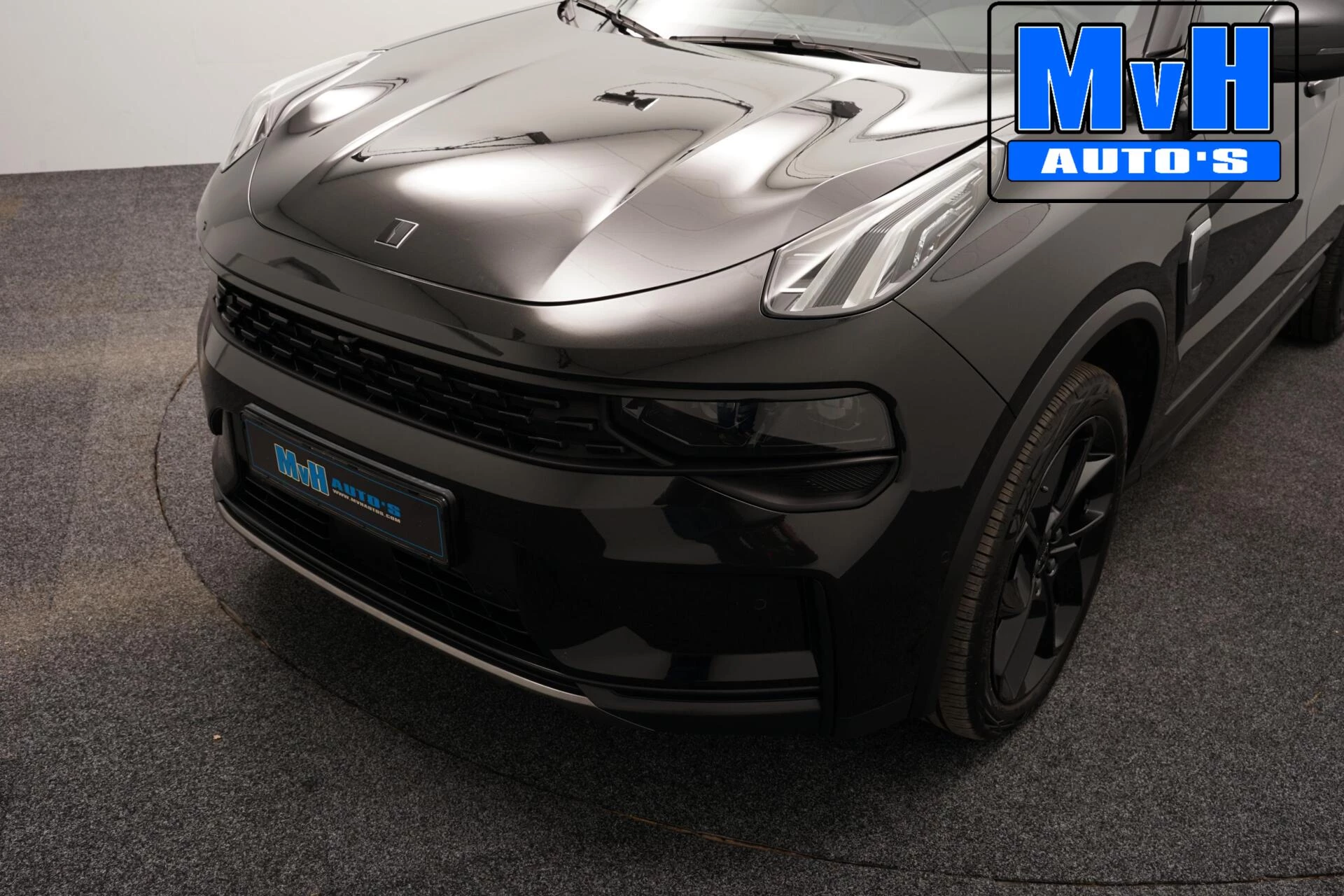 Hoofdafbeelding Lynk & Co 01