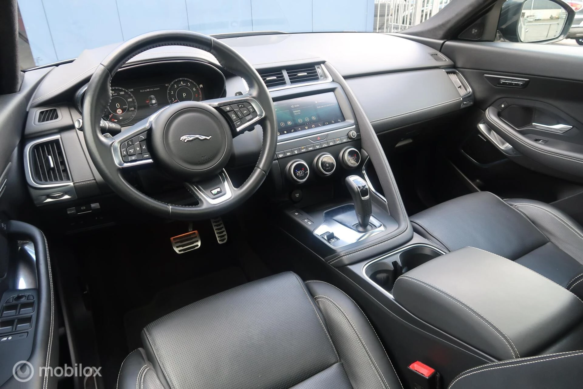 Hoofdafbeelding Jaguar E-PACE