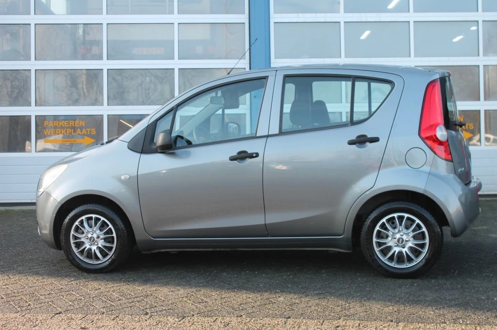 Hoofdafbeelding Opel Agila