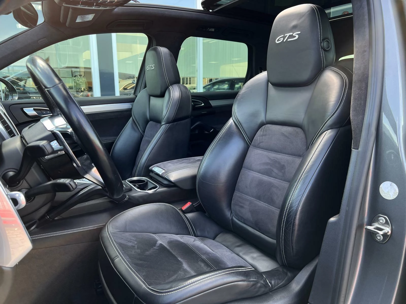 Hoofdafbeelding Porsche Cayenne