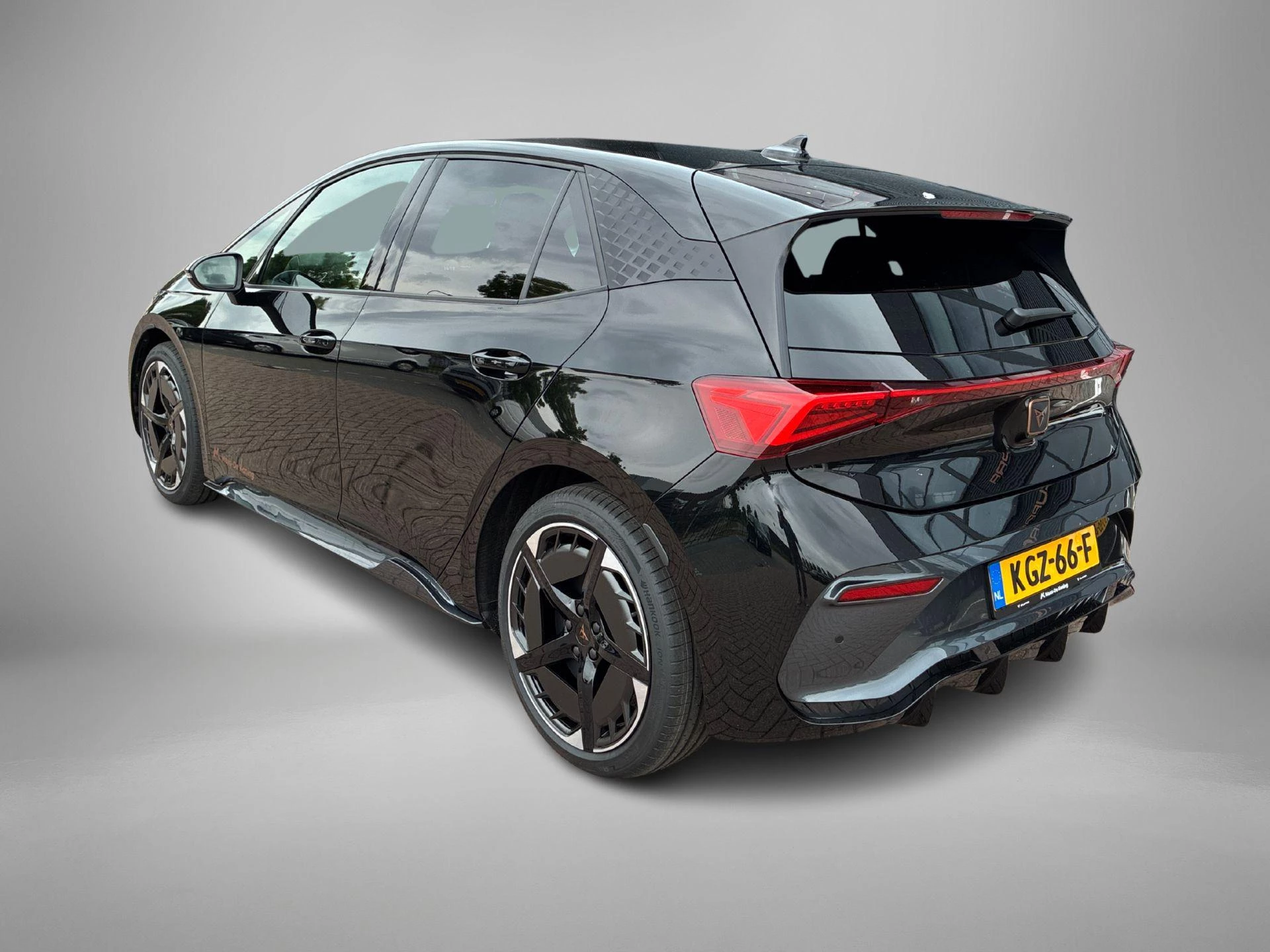 Hoofdafbeelding CUPRA Born