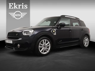 Mini Countryman Cooper SE ALL4 John Cooper Works | Achteruitrijcamera | Panoramadak | Stuurwielverwarming | Head-Up Display | John Cooper Works uitvoering |