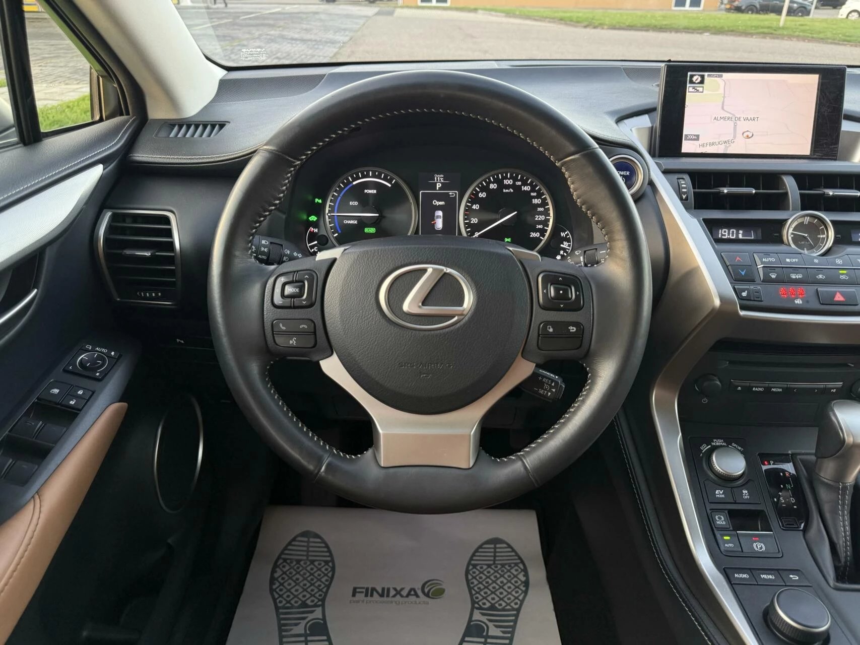 Hoofdafbeelding Lexus NX