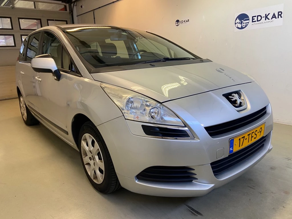 Hoofdafbeelding Peugeot 5008