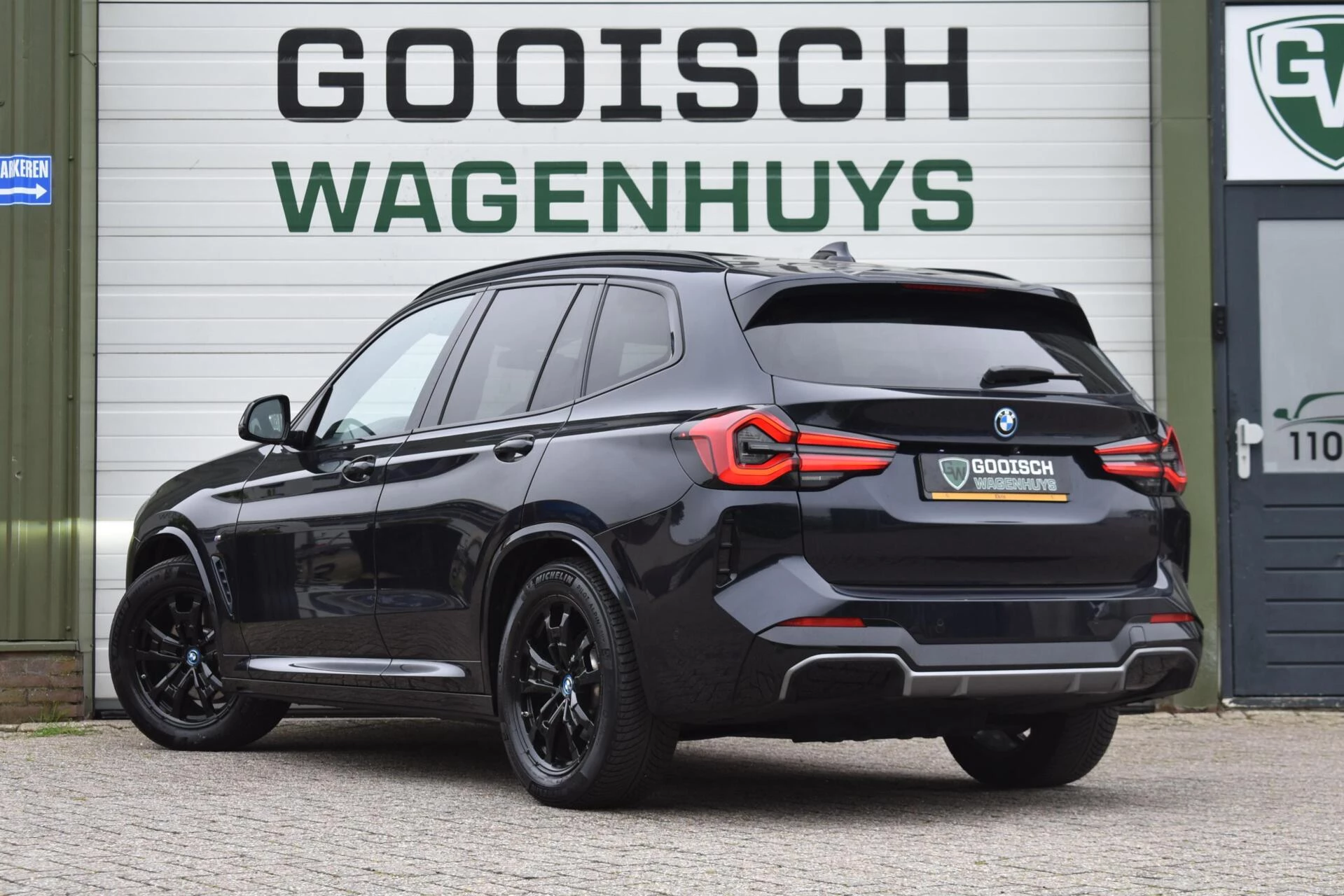 Hoofdafbeelding BMW iX3